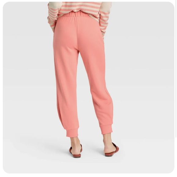 Who What Wear Coral Mid Rise Jogger New - Picture 2 of 7